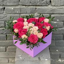 Цветочная композиция из Розы в коробке в Отрадном Воронежской области