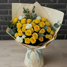 Букет цветов из:  Розы в Отрадном Воронежской области