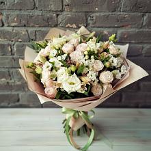 Букет цветов из:  Альстромерии, Розы и Хризантемы в Отрадном Воронежской области