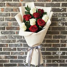 Букет цветов из:  Розы в Отрадном Воронежской области