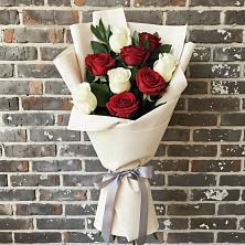 Букет цветов из:  Розы в Отрадном Воронежской области