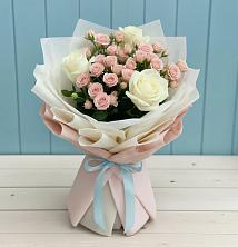 Букет цветов из:  Розы в Отрадном Воронежской области