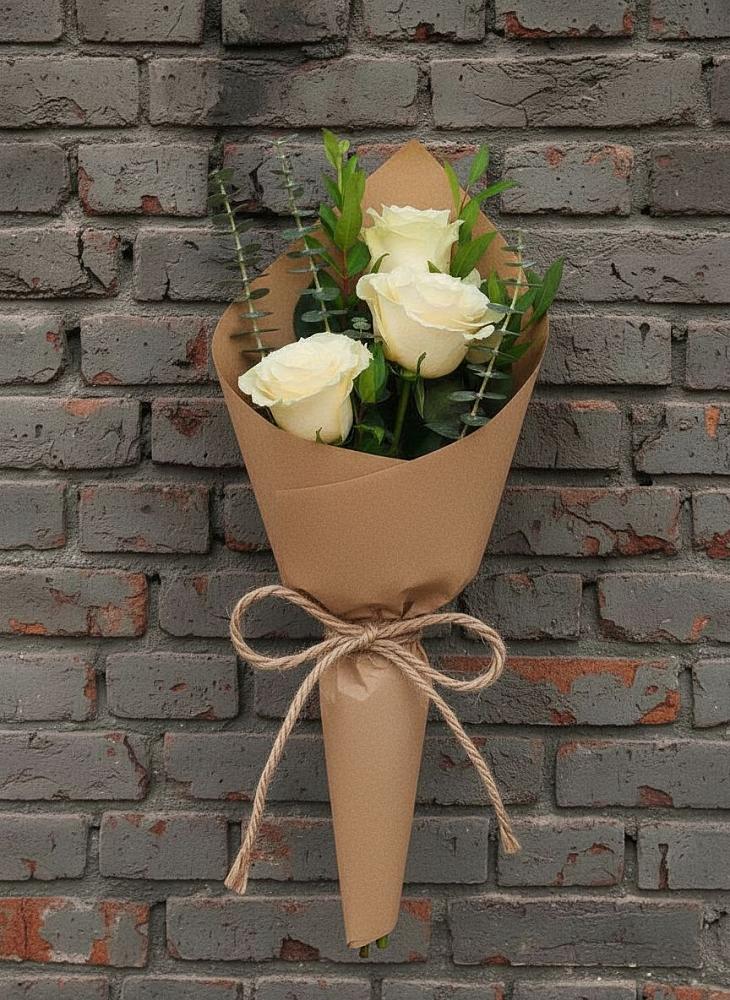 Букет цветов из: Розы в Отрадном Воронежской области