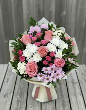 Букет цветов из:  Альстромерии, Гвоздики, Розы и Хризантемы в Отрадном Воронежской области