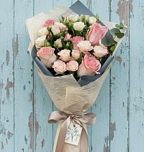 Букет цветов из:  Розы в Отрадном Воронежской области