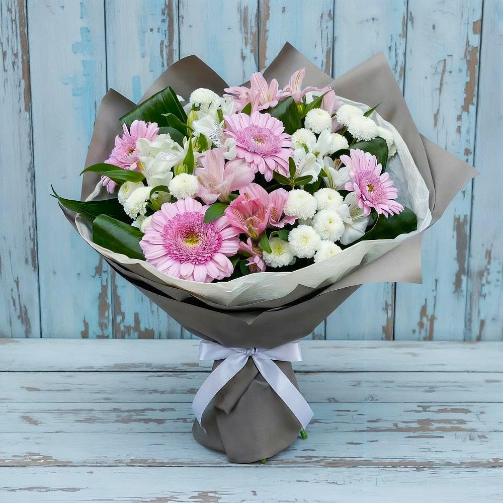 Букет цветов из: Герберы, Альстромерии и Хризантемы в Отрадном Воронежской области