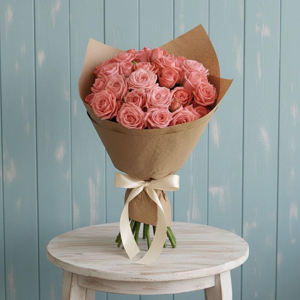 Букет цветов из: Розы в Отрадном Воронежской области