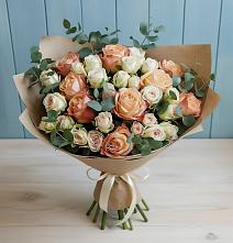 Букет цветов из:  Альстромерии и Розы в Отрадном Воронежской области