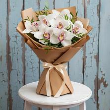 Букет цветов из:  Орхидеи и Розы в Отрадном Воронежской области