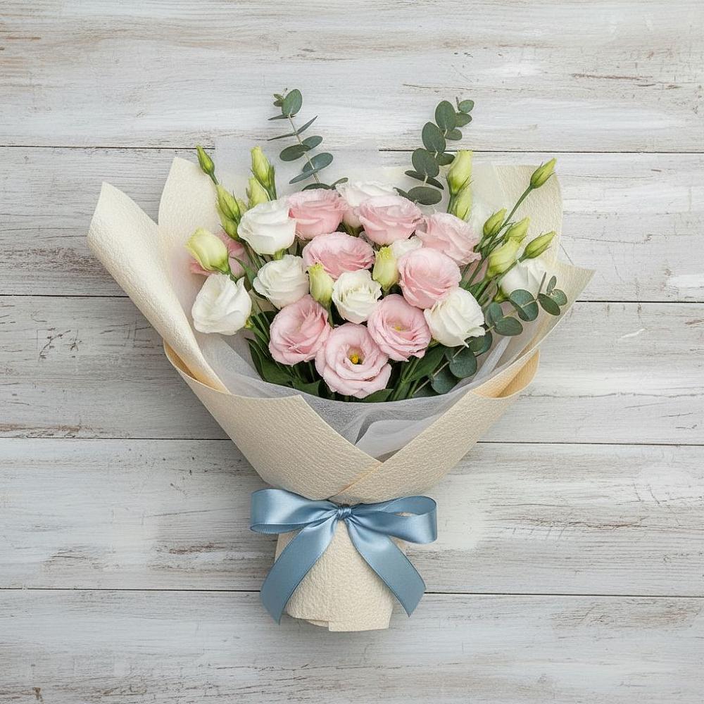 Букет цветов из: Лизиантусы в Отрадном Воронежской области