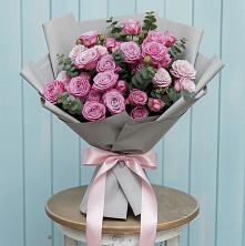 Букет цветов из:  Розы в Отрадном Воронежской области